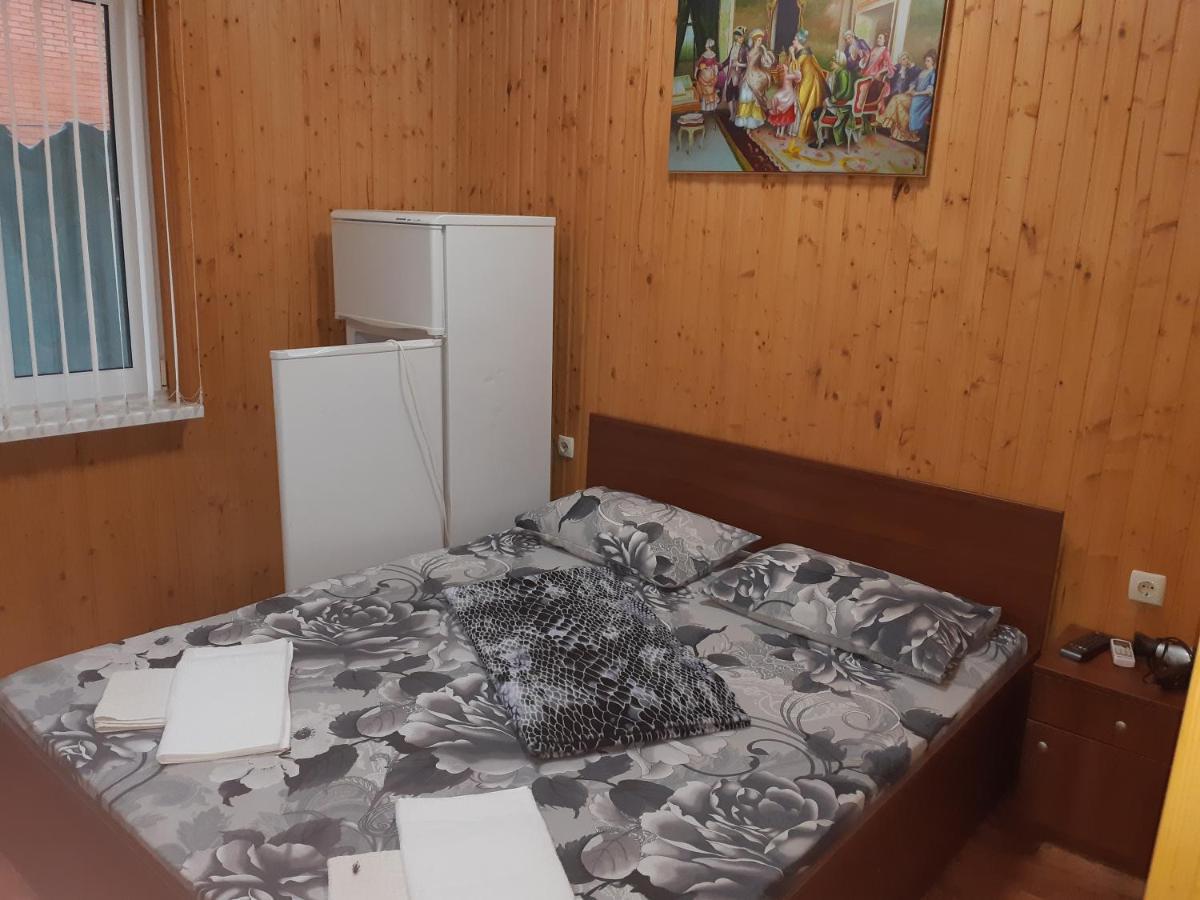 Отель Маленький Рай Zatoka Extérieur photo